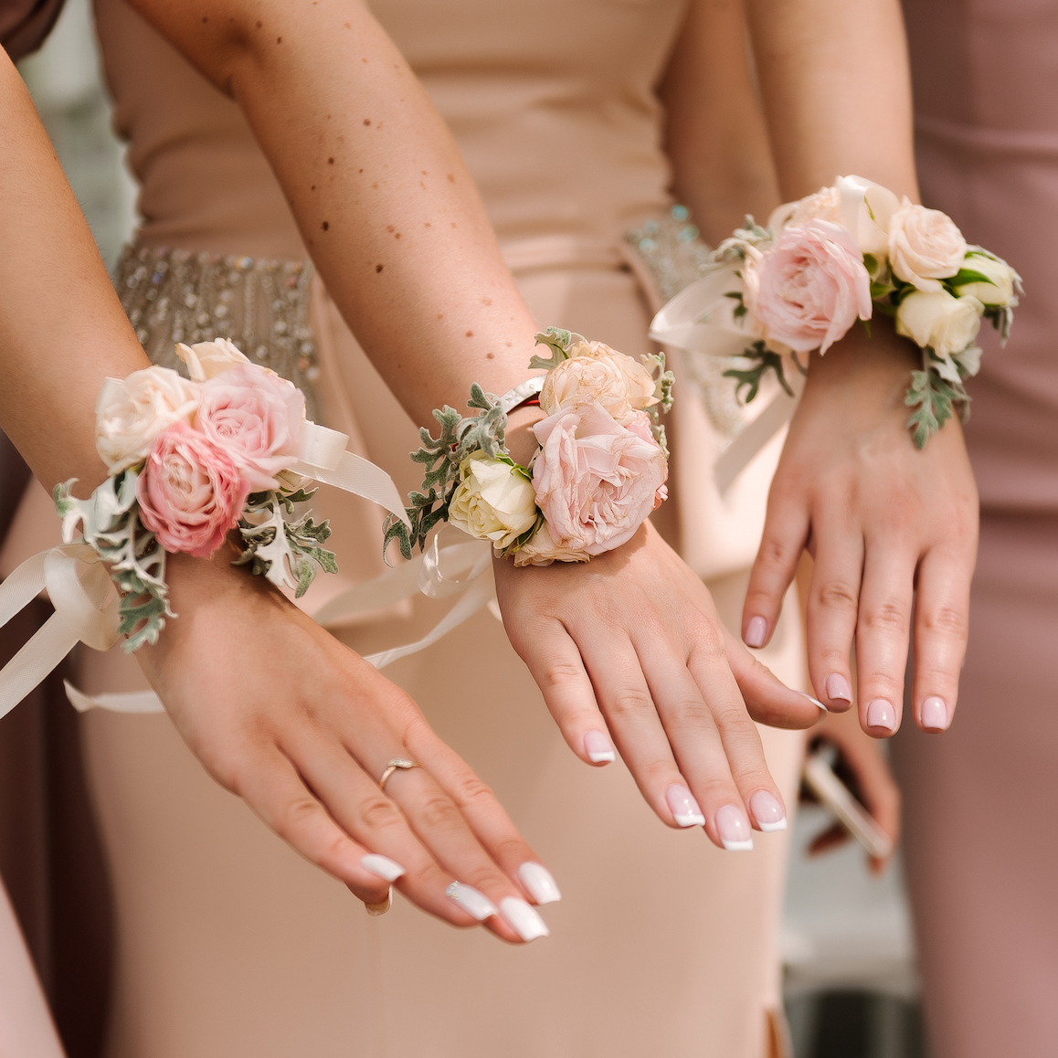 Wrist Corsage Elegant Comfortable Touch AntiWear Bride Bridesmaid Wrist Corsage  Flower Bracelet for Wedding5  Catchcomau